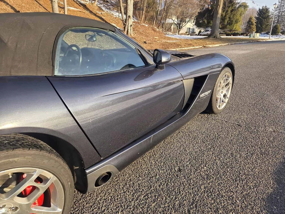 2006 Dodge Viper 3rd Gen - Image 11 of 31