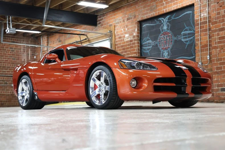 2006 Dodge Viper 3rd Gen - Image 5 of 31