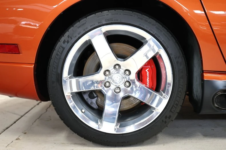 2006 Dodge Viper 3rd Gen - Image 27 of 31