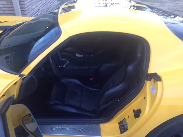 2006 Dodge Viper 3rd Gen - Image 5 of 10