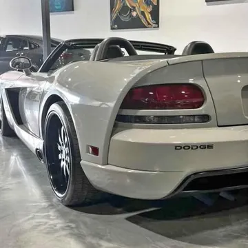 2006 Dodge Viper