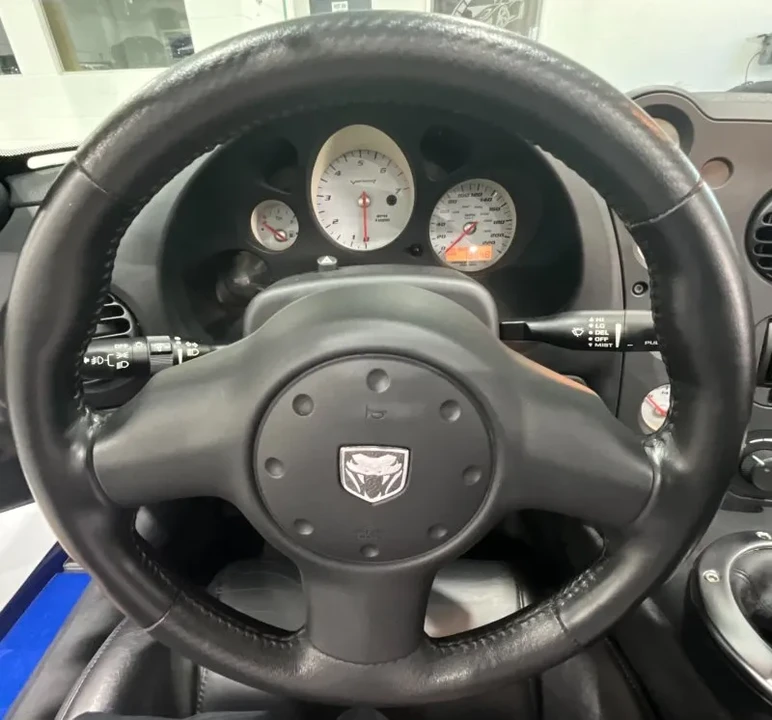 2006 Dodge Viper 3rd Gen - Image 16 of 20