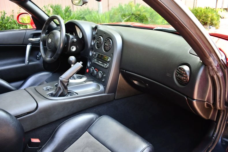2006 Dodge Viper 3rd Gen - Image 16 of 23