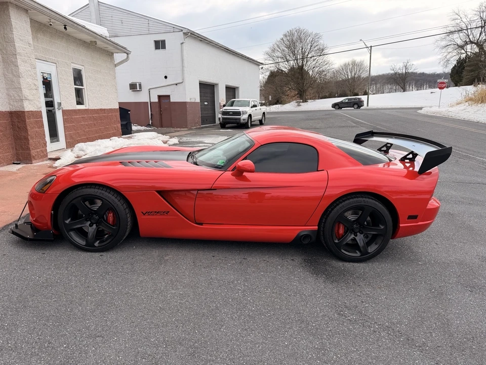 2006 Dodge Viper 3rd Gen - Image 9 of 20