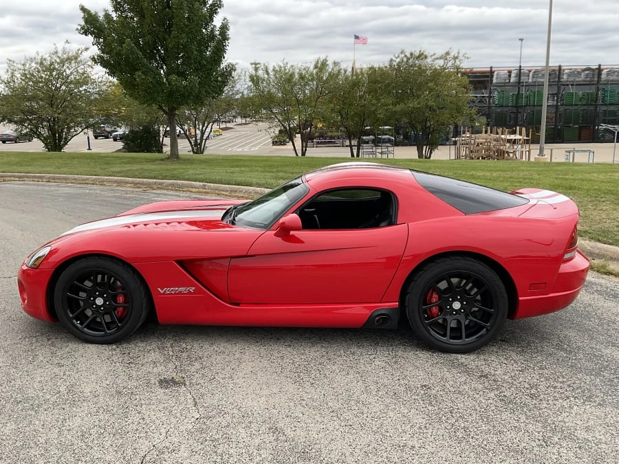 2006 Dodge Viper 3rd Gen - Image 2 of 15