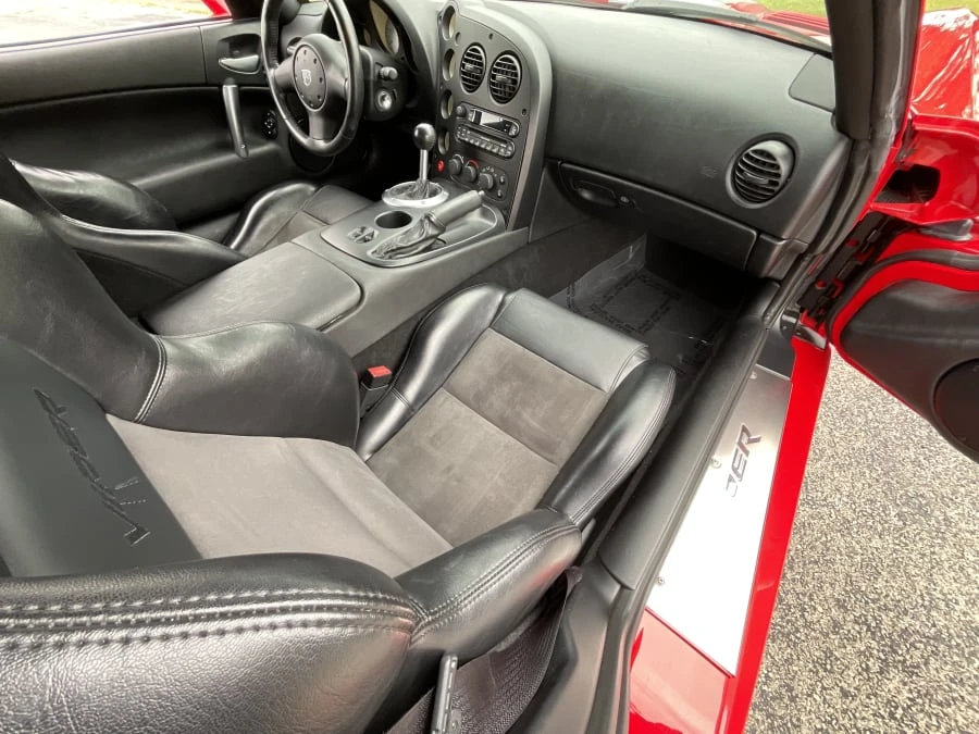 2006 Dodge Viper 3rd Gen - Image 5 of 15