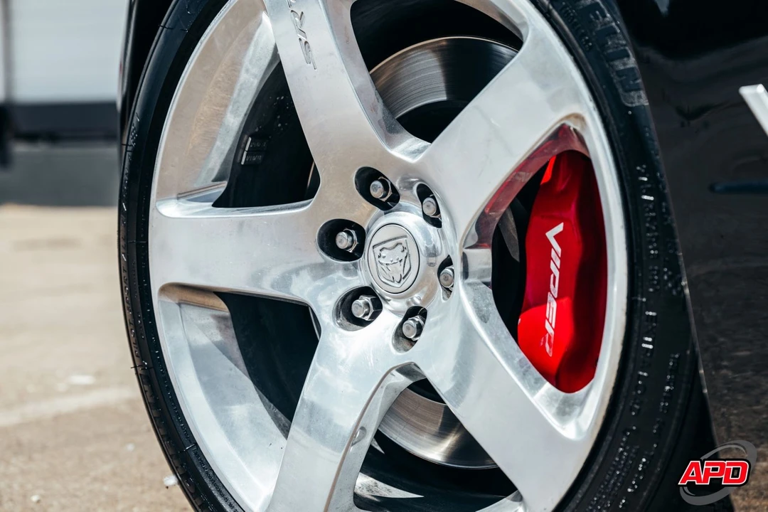 2006 Dodge Viper 3rd Gen - Image 3 of 12