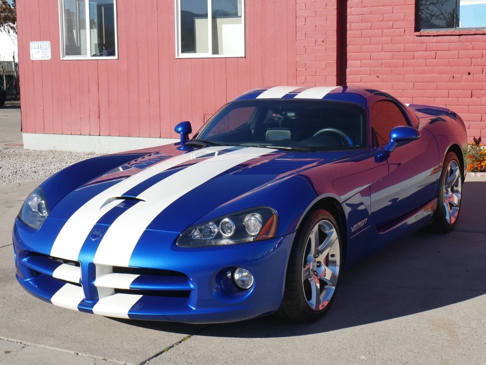 2006 Dodge Viper 3rd Gen - Image 2 of 12