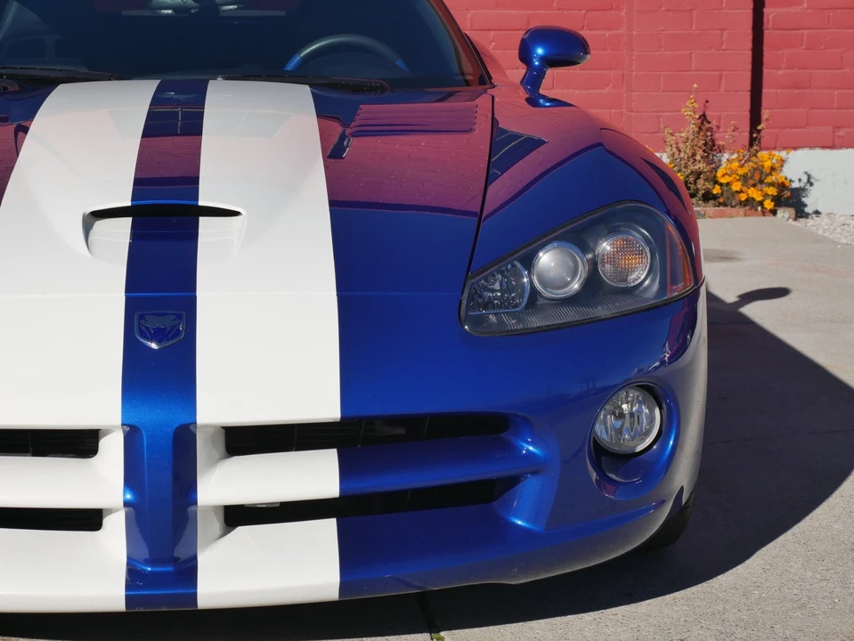 2006 Dodge Viper 3rd Gen - Image 4 of 12