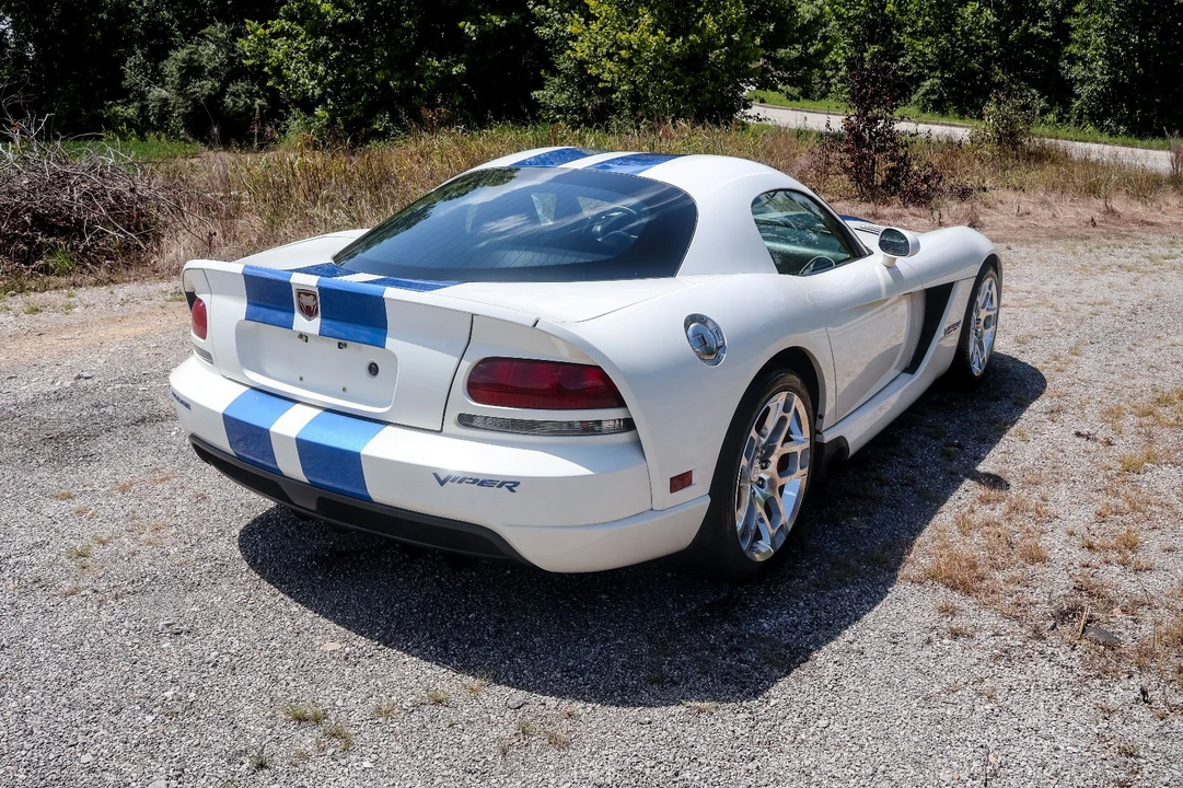 2006 Dodge Viper 3rd Gen - Image 7 of 18