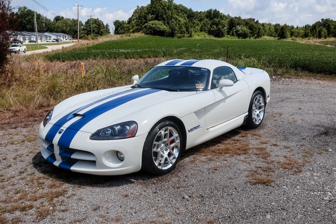 2006 Dodge Viper 3rd Gen - Image 4 of 18