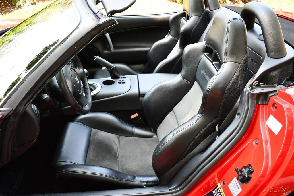 2006 Dodge Viper 3rd Gen - Image 15 of 21