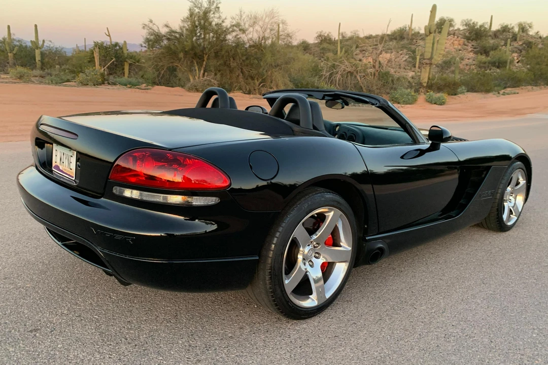 2006 Dodge Viper 3rd Gen - Image 4 of 31