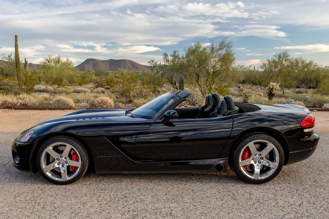 2006 Dodge Viper 3rd Gen - Image 3 of 31