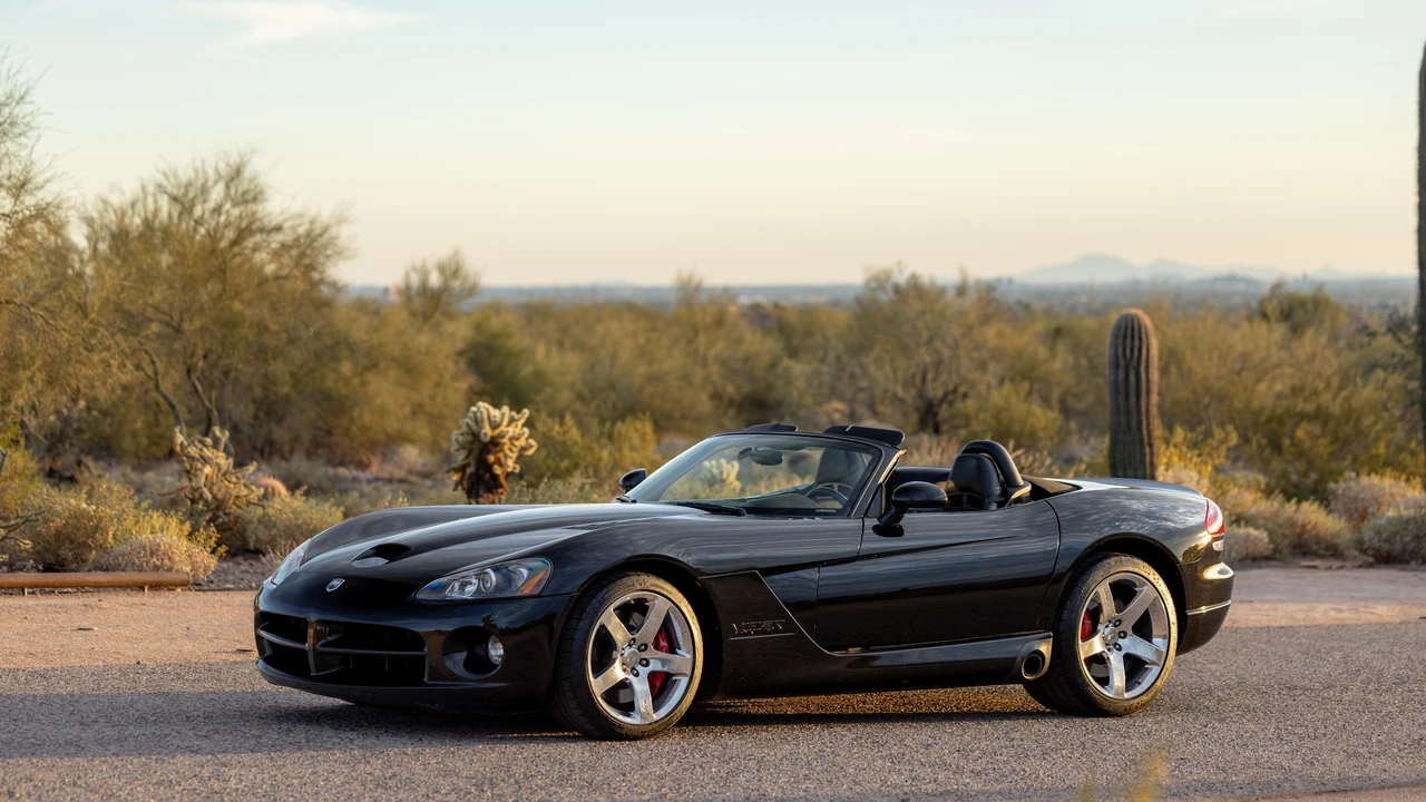 2006 Dodge Viper 3rd Gen - Image 16 of 31