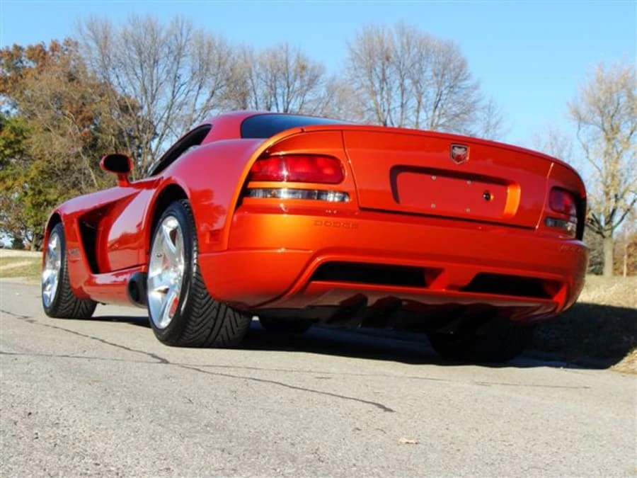 2006 Dodge Viper 3rd Gen - Image 2 of 10