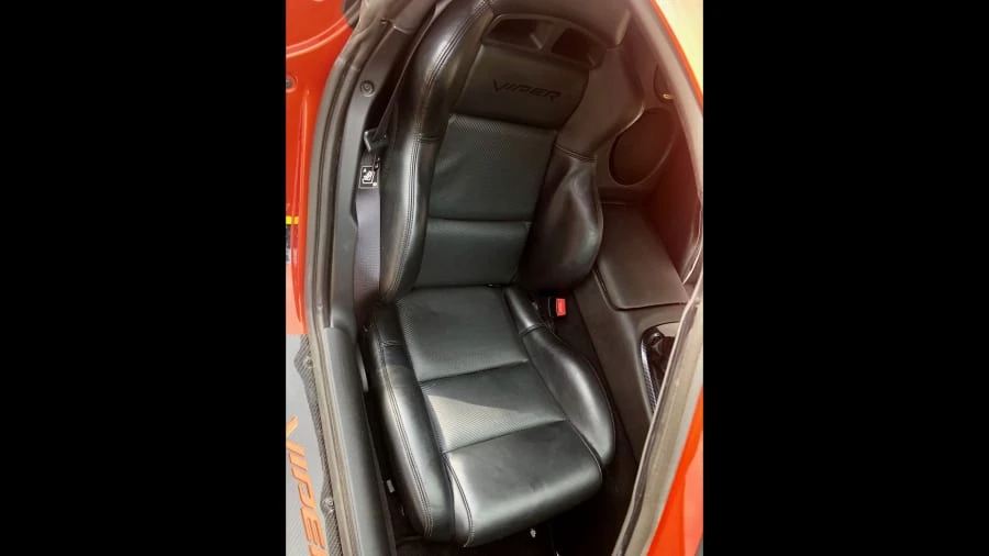 2006 Dodge Viper 3rd Gen - Image 6 of 11