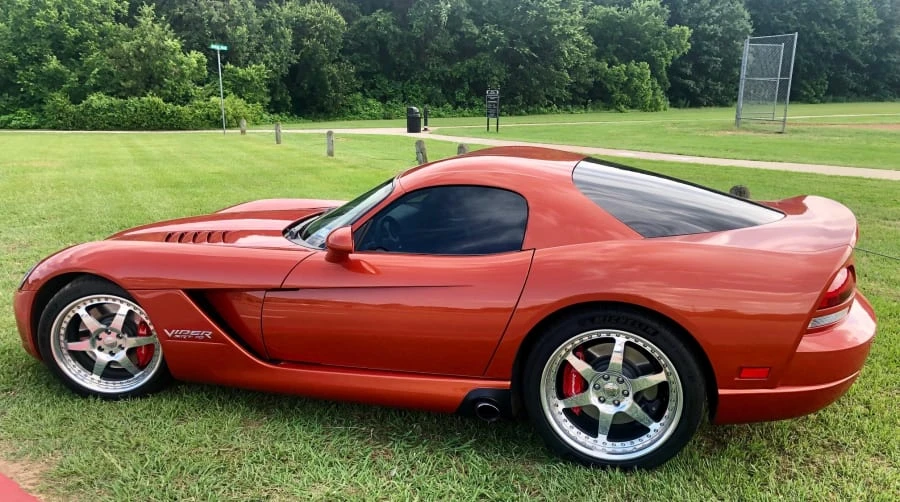 2006 Dodge Viper 3rd Gen - Image 2 of 11