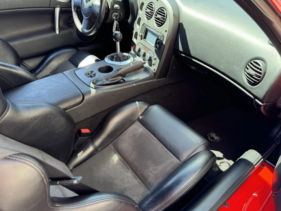2006 Dodge Viper 3rd Gen - Image 5 of 9
