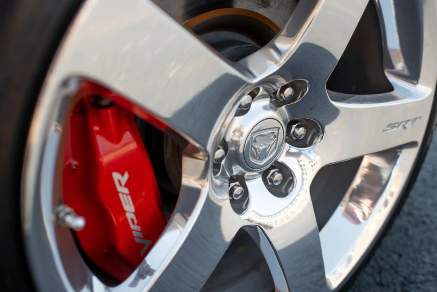 2006 Dodge Viper 3rd Gen - Image 9 of 31