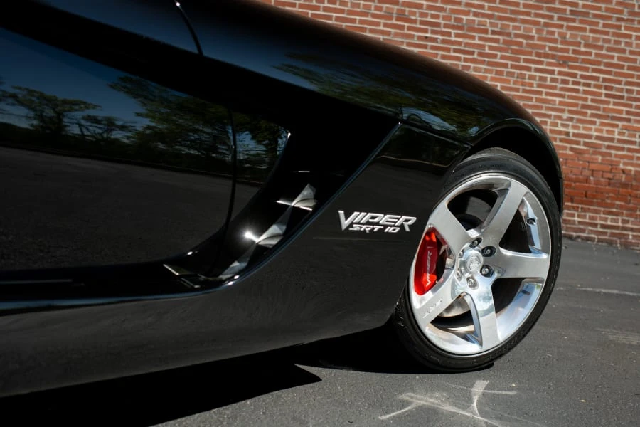 2006 Dodge Viper 3rd Gen - Image 13 of 31