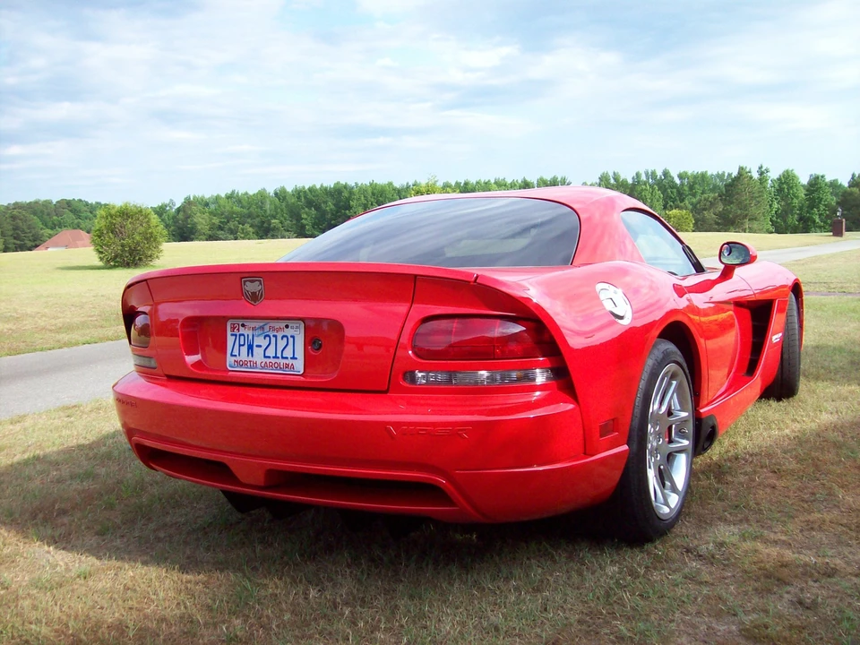 2006 Dodge Viper 3rd Gen - Image 11 of 31
