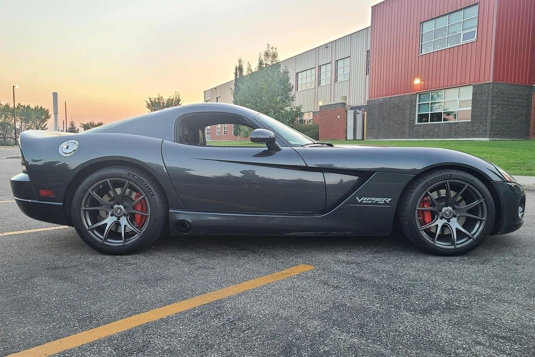 2006 Dodge Viper 3rd Gen - Image 3 of 31