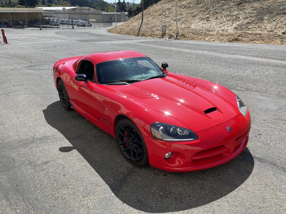 2006 Dodge Viper 3rd Gen - Image 2 of 31