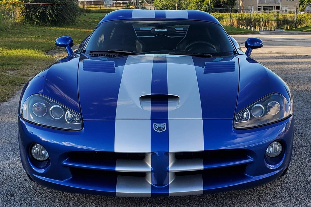 2006 Dodge Viper 3rd Gen - Image 2 of 31