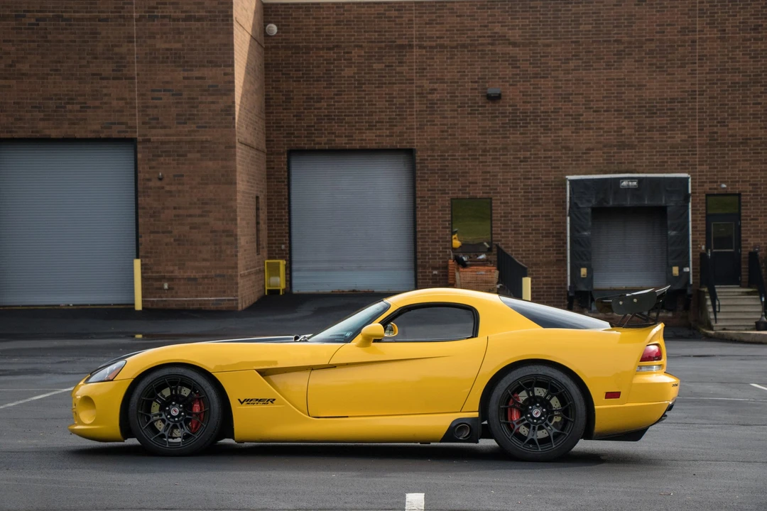 2006 Dodge Viper 3rd Gen - Image 19 of 31