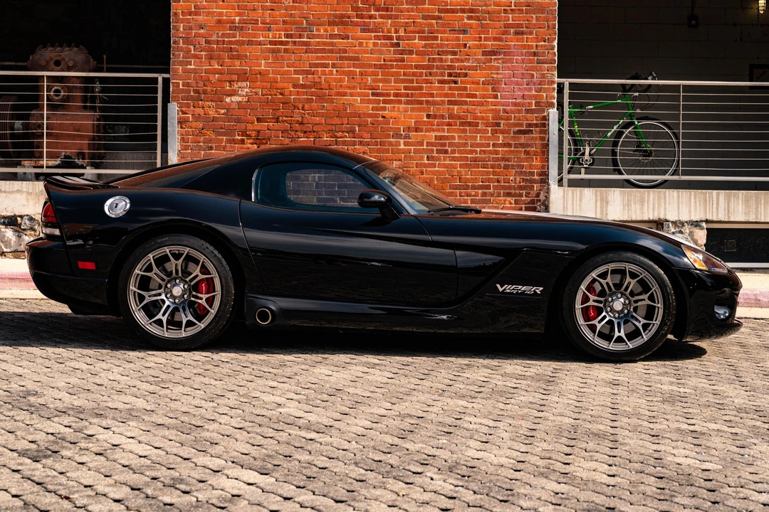 2006 Dodge Viper 3rd Gen - Image 3 of 31