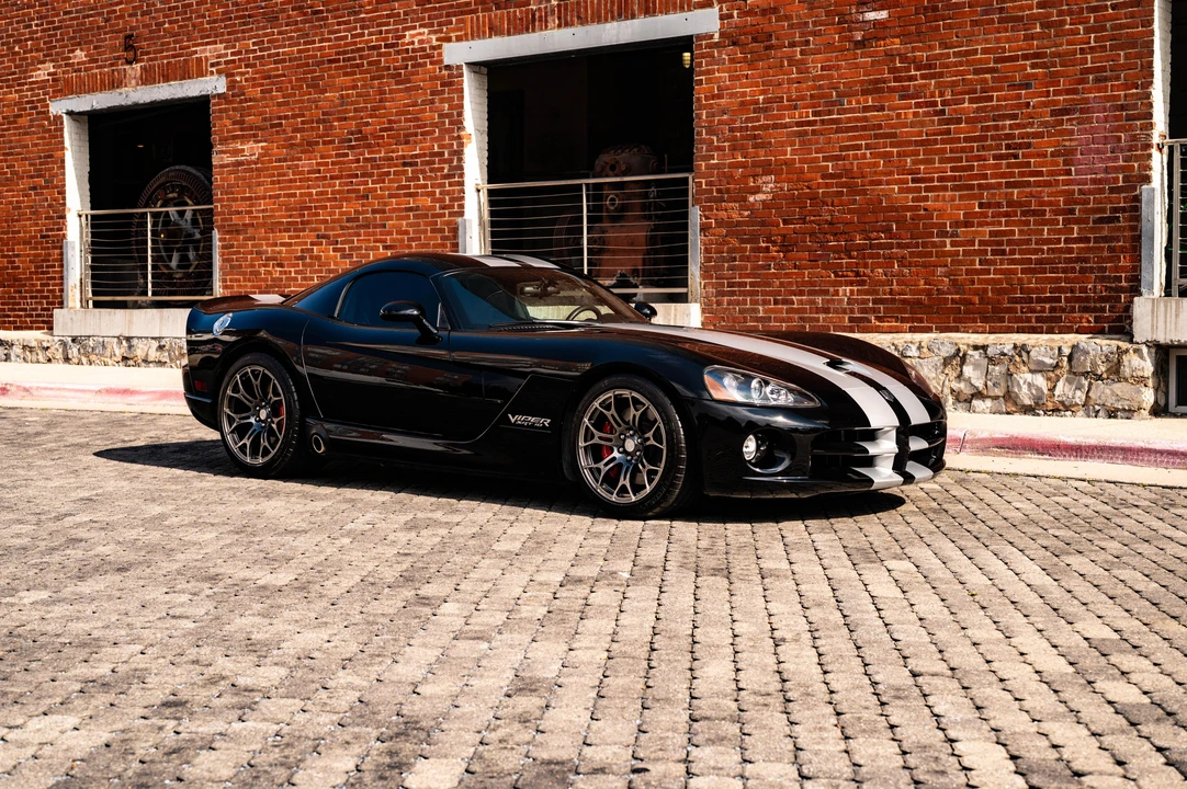 2006 Dodge Viper 3rd Gen - Image 13 of 31