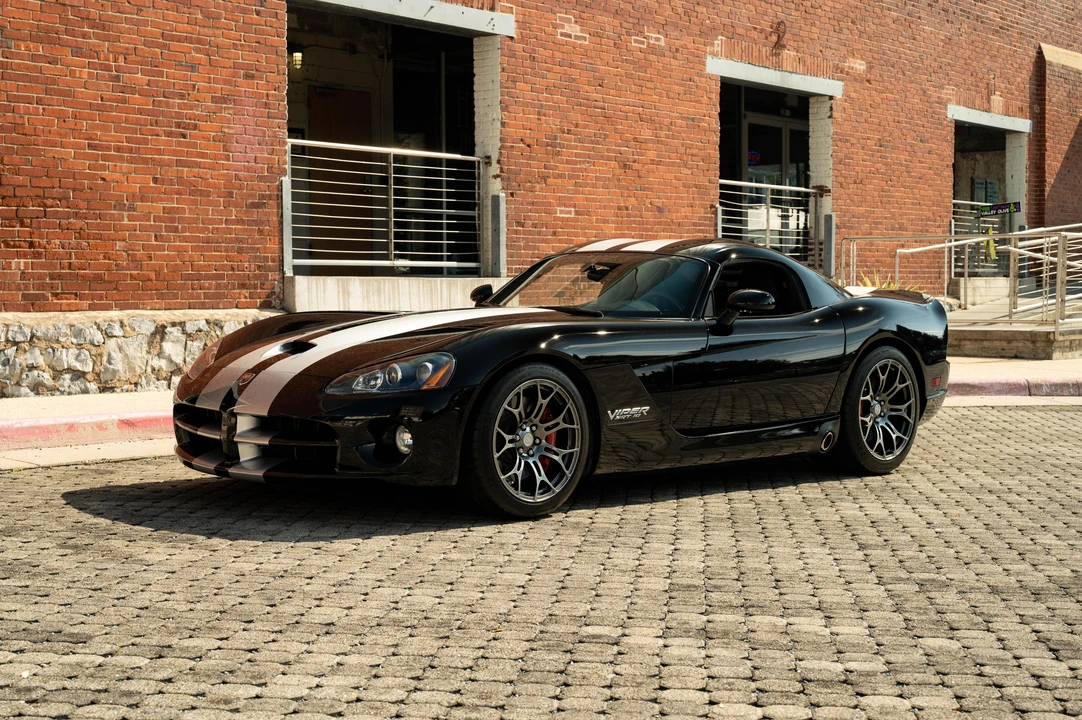 2006 Dodge Viper 3rd Gen - Image 7 of 31