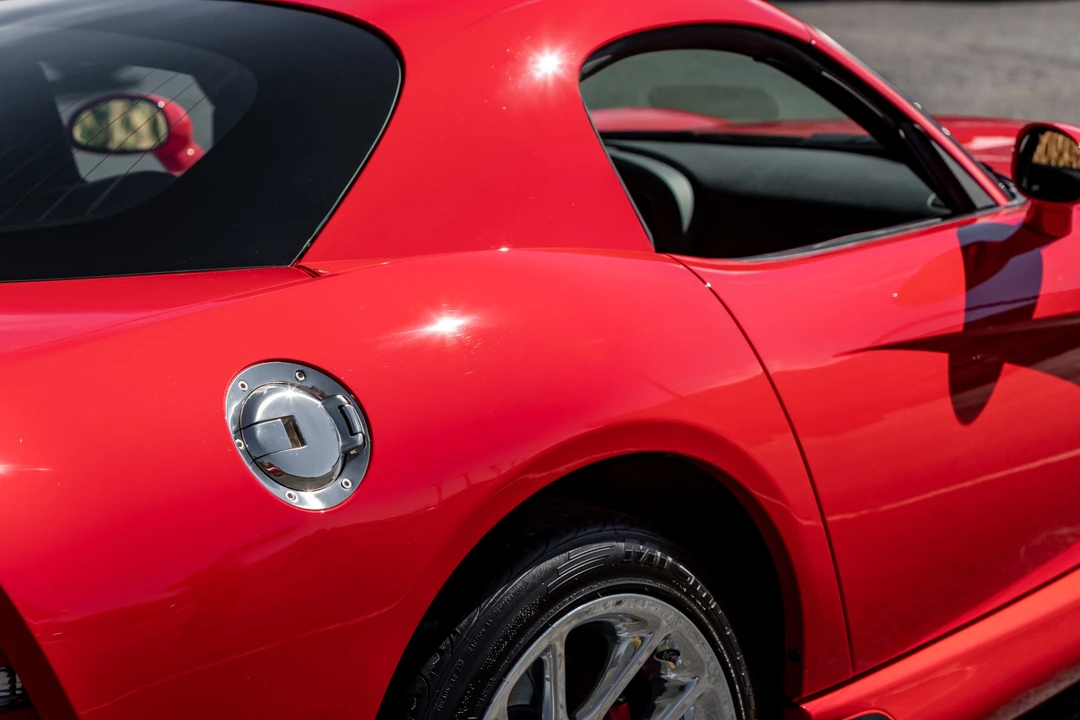 2006 Dodge Viper 3rd Gen - Image 19 of 31