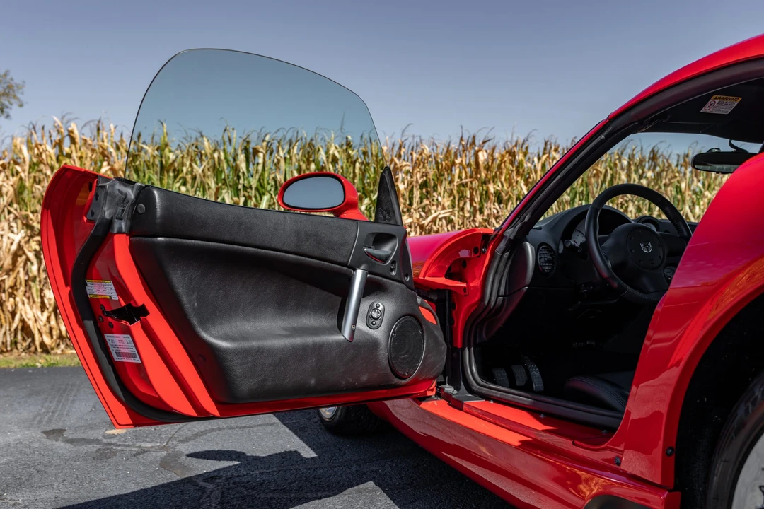 2006 Dodge Viper 3rd Gen - Image 23 of 31