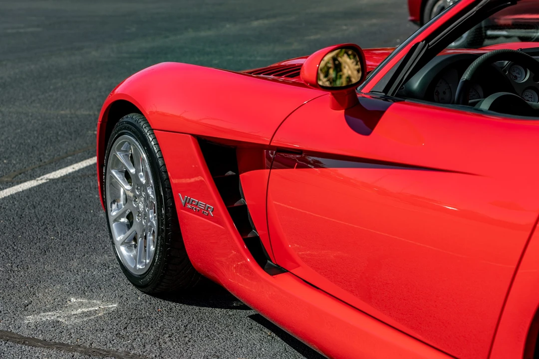 2006 Dodge Viper 3rd Gen - Image 12 of 31