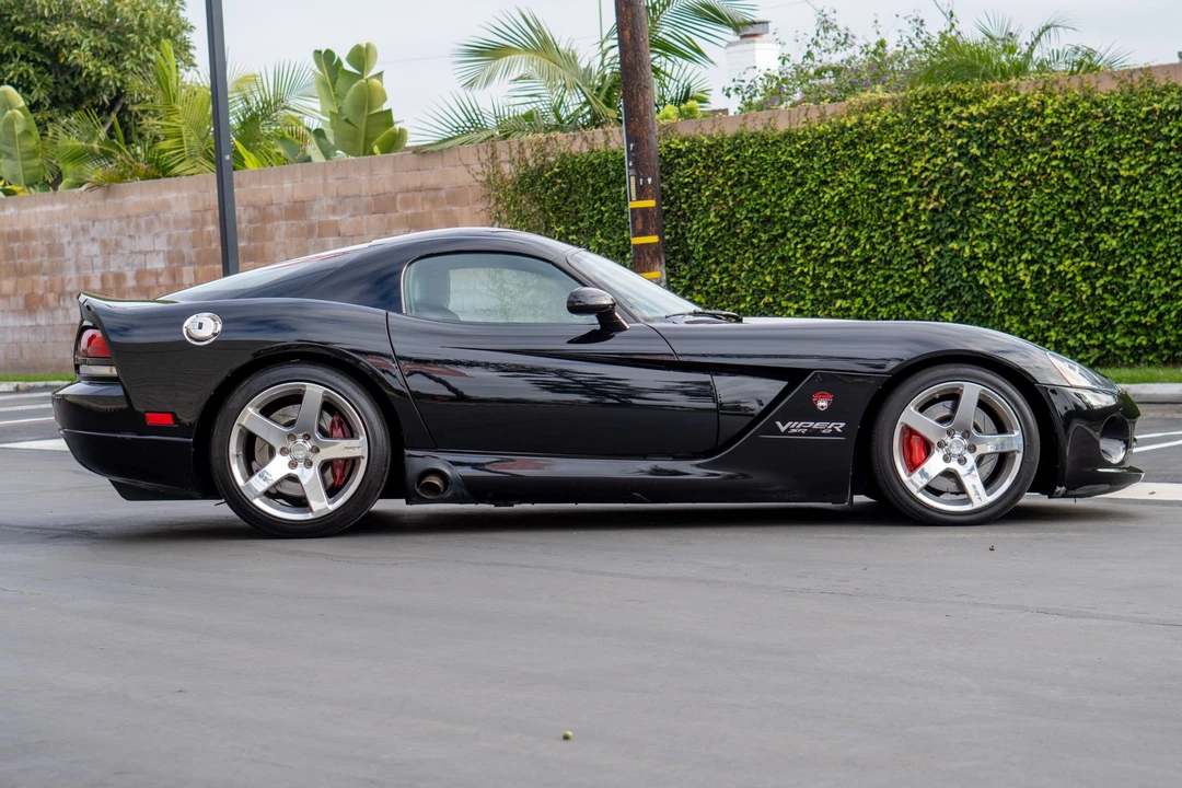 2006 Dodge Viper 3rd Gen - Image 5 of 31