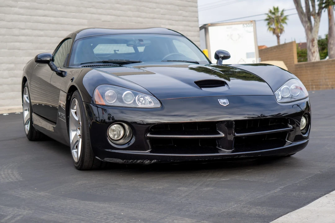 2006 Dodge Viper 3rd Gen - Image 4 of 31