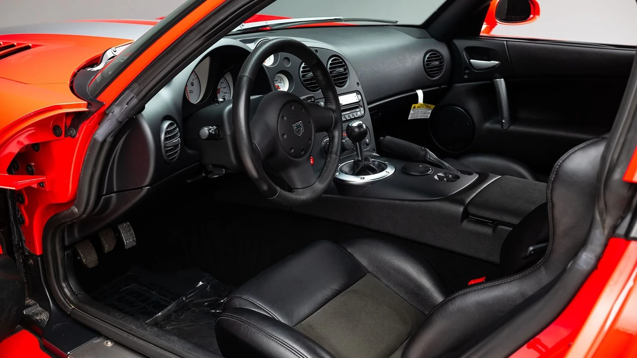 2006 Dodge Viper 3rd Gen - Image 8 of 31