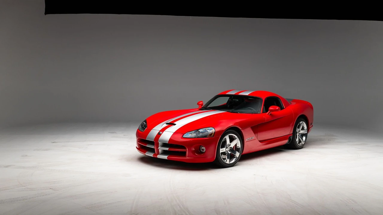 2006 Dodge Viper 3rd Gen - Image 17 of 31