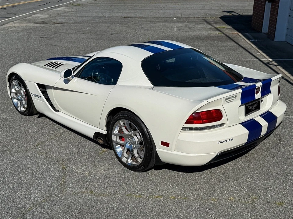 2006 Dodge Viper 3rd Gen - Image 15 of 31