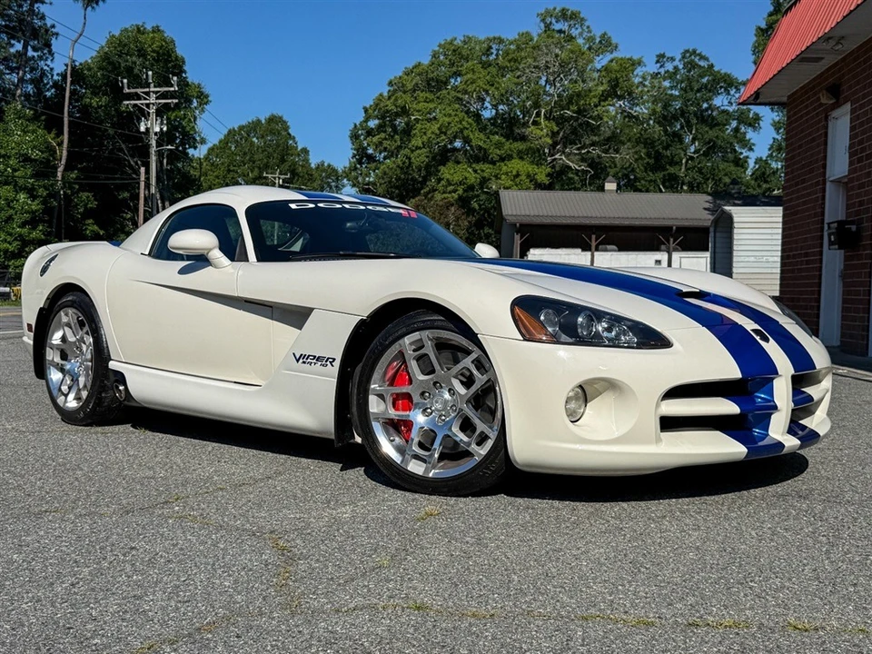 2006 Dodge Viper 3rd Gen - Image 20 of 31