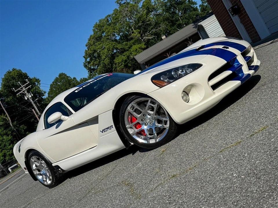 2006 Dodge Viper 3rd Gen - Image 21 of 31