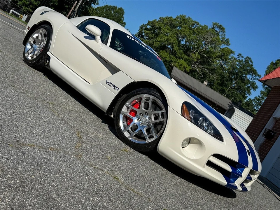 2006 Dodge Viper 3rd Gen - Image 23 of 31