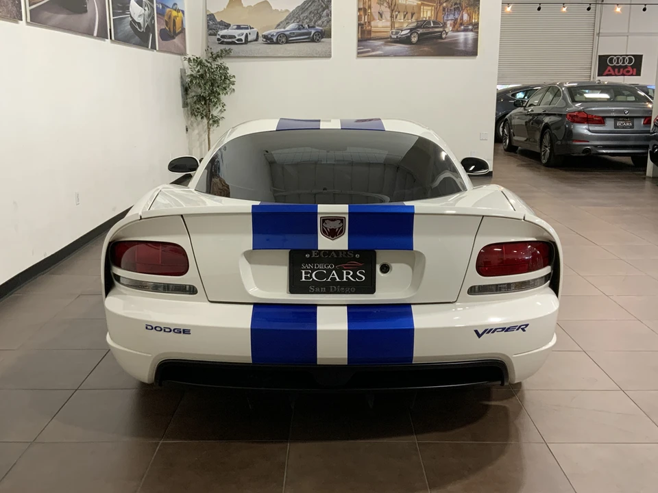 2006 Dodge Viper 3rd Gen - Image 9 of 31