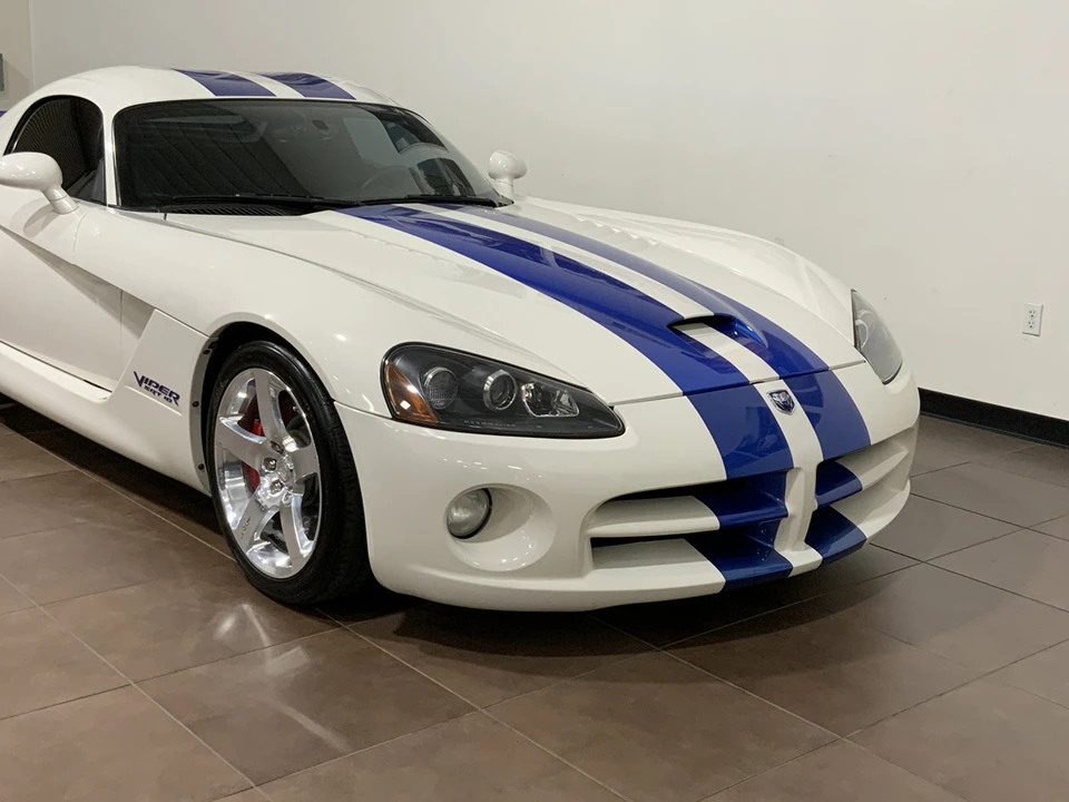 2006 Dodge Viper 3rd Gen - Image 17 of 31