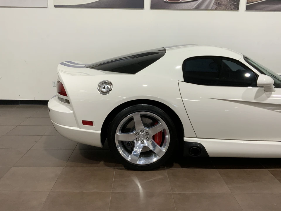 2006 Dodge Viper 3rd Gen - Image 11 of 31