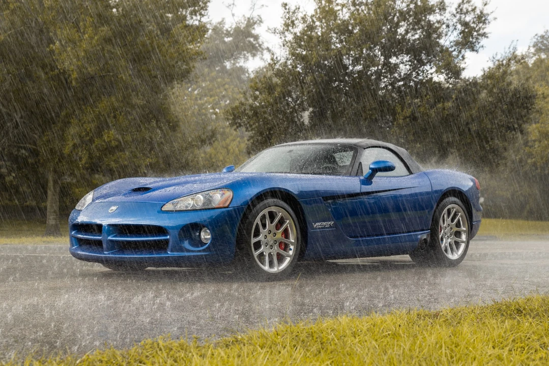 2006 Dodge Viper 3rd Gen - Image 2 of 31