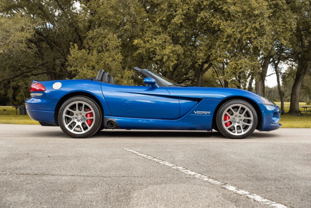 2006 Dodge Viper 3rd Gen - Image 13 of 31