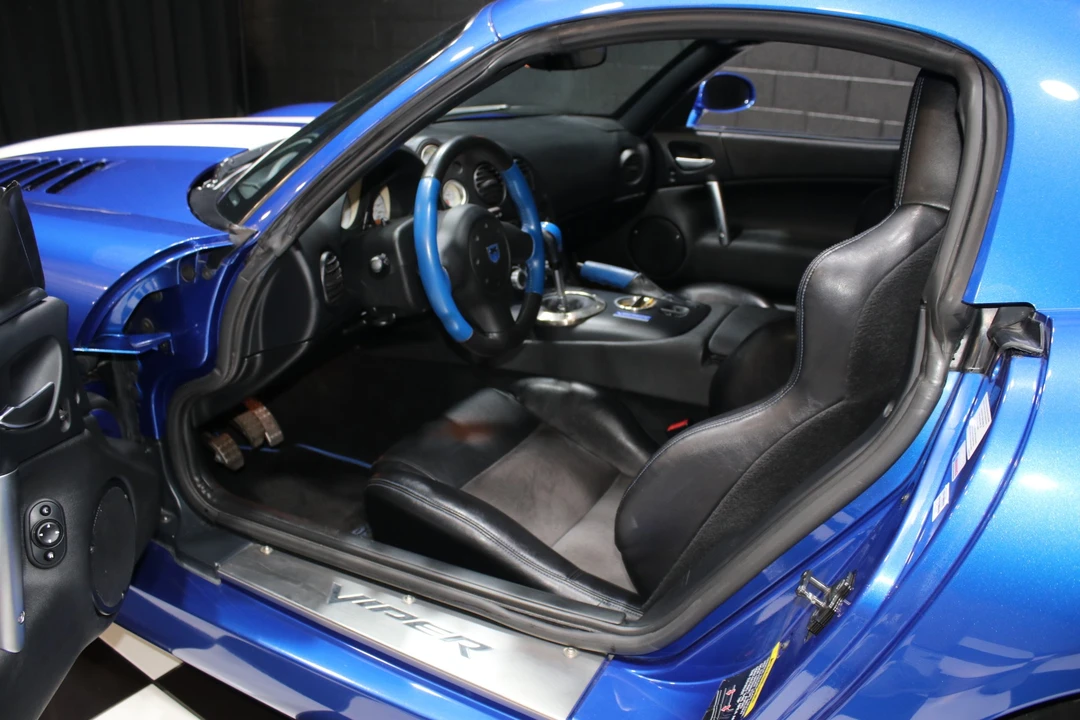 2006 Dodge Viper 3rd Gen - Image 4 of 31